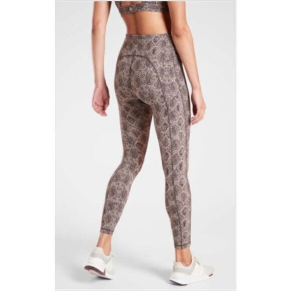 Athleta Ultimate 7/8 Tight Snake Print Sz. XXS - Picture 2 of 7